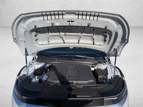 New 2026 Hyundai Ioniq 5 SE RWD image 18