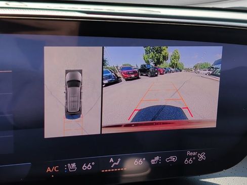 Used 2025 Buick Enclave Avenir w/ Super Cruise Package AWD/4WD image 22