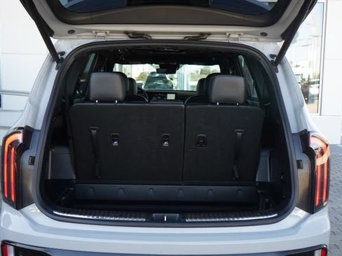 Used 2024 Kia Telluride SX Prestige X-Pro AWD/4WD image 8