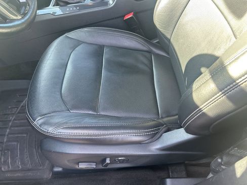 Used 2018 Ford Explorer Limited w/ Equipment Group 301A image 19