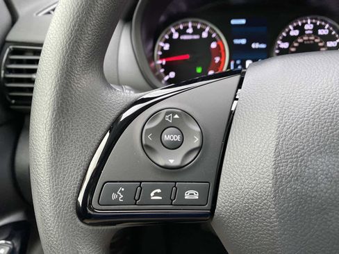 Used 2024 Mitsubishi Eclipse Cross LE image 16