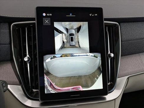 New 2026 Volvo XC90 T8 Ultra w/ Protection Package Premier image 15