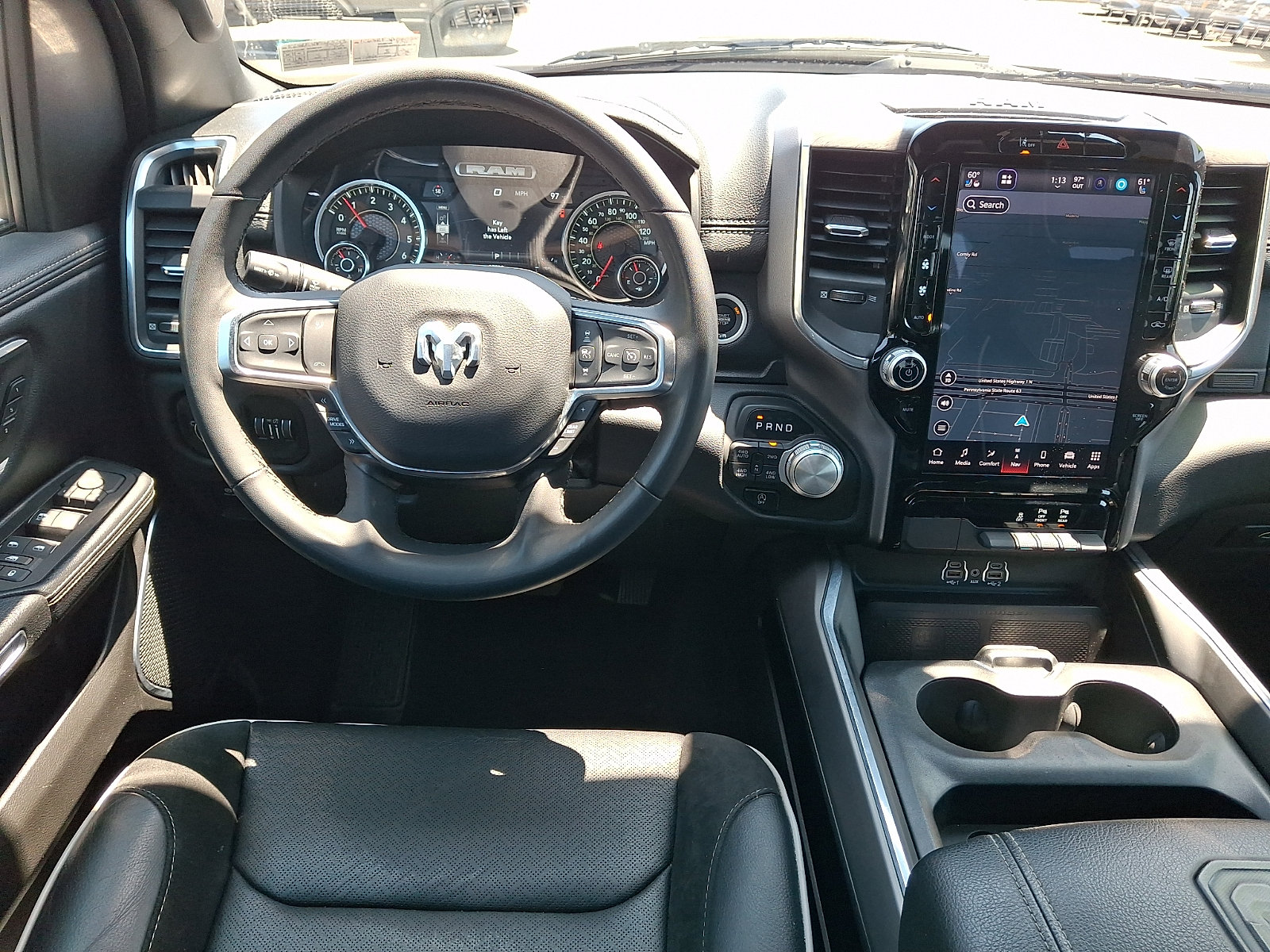 Used 2025 RAM 1500 Laramie AWD/4WD image 11