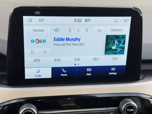 Certified 2022 Ford Escape SE w/ Convenience Package image 17