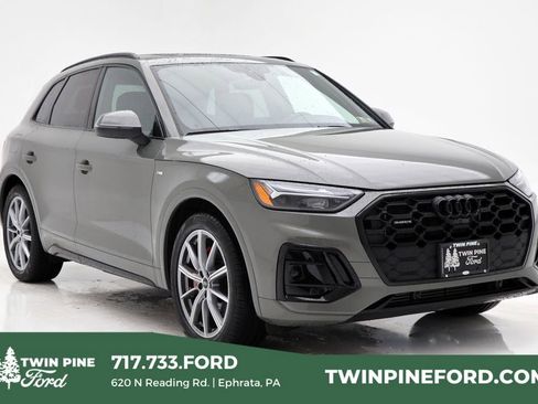 Used 2024 Audi Q5 e Premium Plus w/ Premium Plus Package image 1