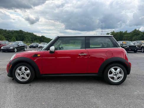 Used 2011 MINI Cooper Hardtop FWD image 1
