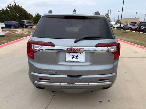 Used 2023 GMC Acadia Denali w/ Denali Ultimate Package image 6