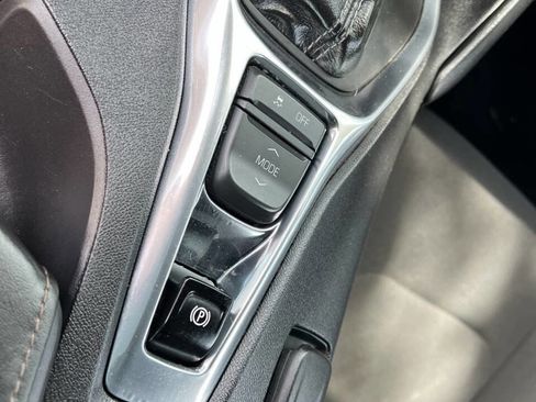 Used 2019 Chevrolet Camaro LT image 24