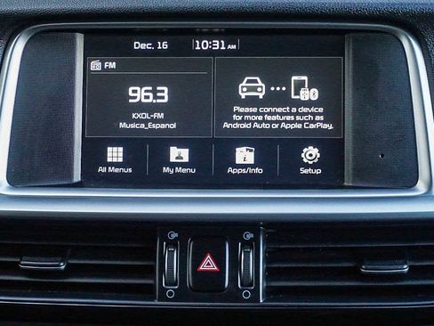 Used 2020 Kia Optima LX image 14