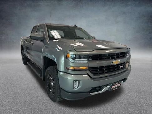 Used 2017 Chevrolet Silverado 1500 LT w/ All Star Edition AWD/4WD image 5