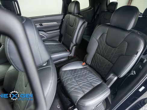 Used 2024 Kia Telluride EX X-Line AWD/4WD image 34