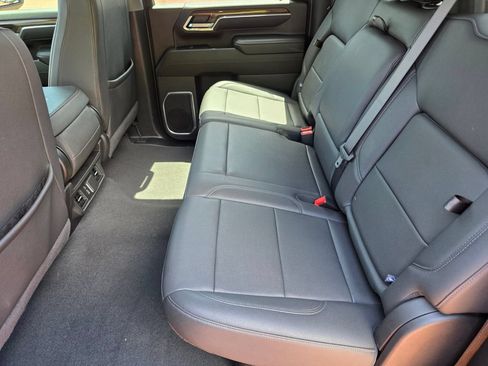 Used 2024 Chevrolet Silverado 3500 LT w/ Convenience Package AWD/4WD image 13