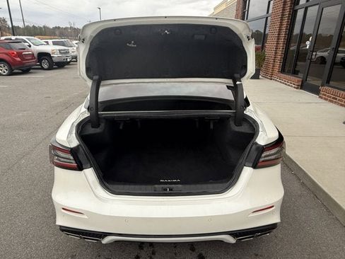 Used 2020 Nissan Maxima 3.5 SL w/ Floor Mat Group image 12