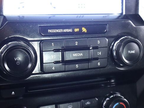 Used 2018 Ford F150 XLT w/ Equipment Group 302A Luxury image 23