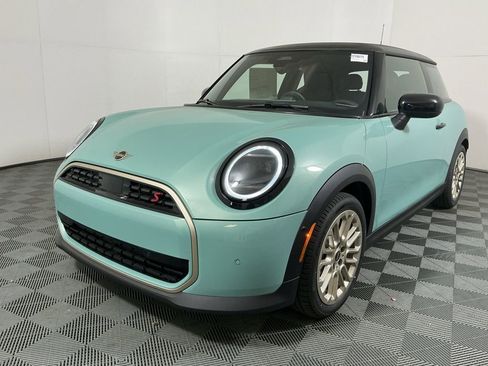 New 2026 MINI Cooper S image 2