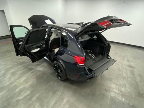 Used 2017 BMW X5 M image 53