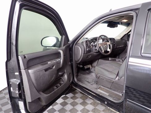Used 2013 Chevrolet Silverado 1500 LT AWD/4WD image 14
