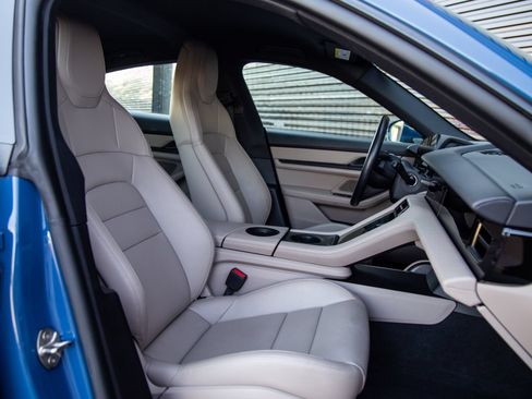 Certified 2024 Porsche Taycan RWD image 17