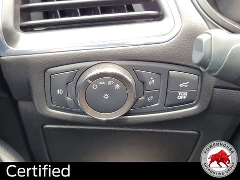 Used 2022 Ford Edge Titanium AWD/4WD image 28