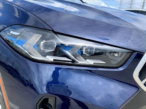 Certified 2024 BMW X6 xDrive40i w/ Premium Package image 27