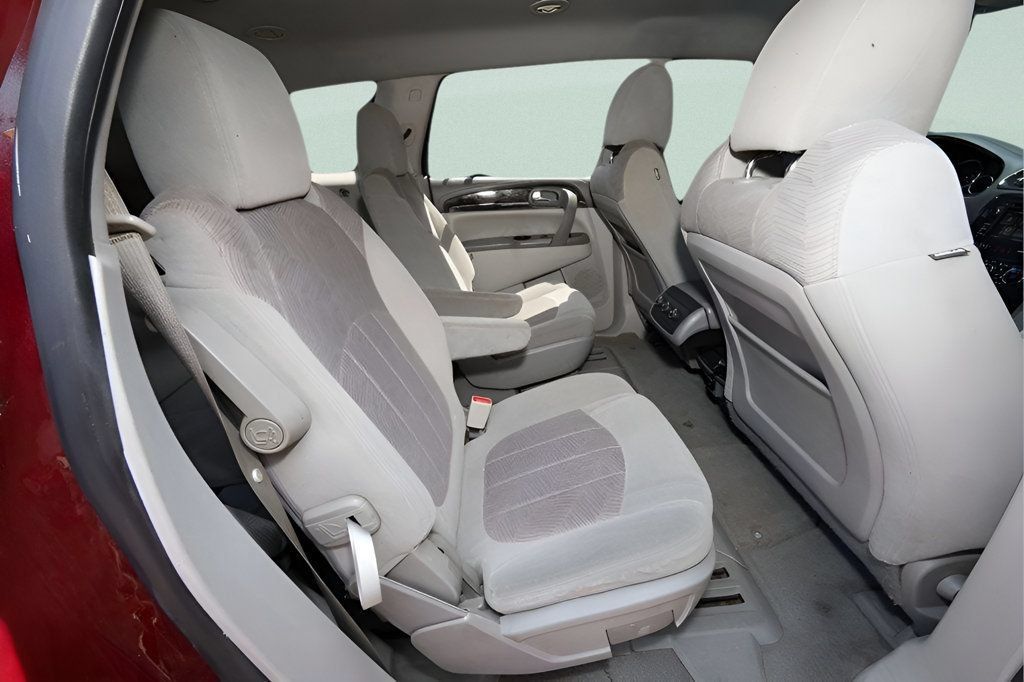 Used 2015 Buick Enclave Convenience FWD image 15