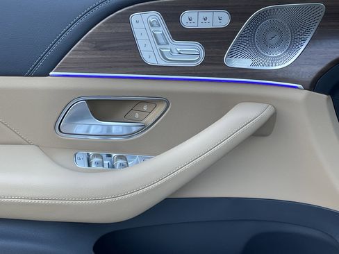 New 2026 Mercedes-Benz GLE 580 GLE 580 4MATIC SUV image 17