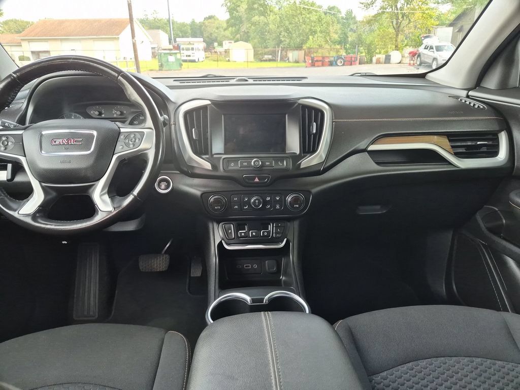 Used 2018 GMC Terrain SLE w/ Driver Convenience Package AWD/4WD image 25