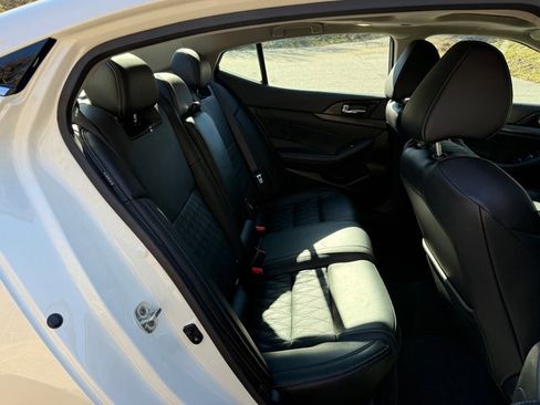 Used 2023 Nissan Maxima Platinum w/ Sport Mat Group image 20