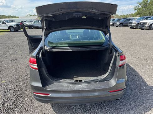 Certified 2020 Ford Fusion SE FWD image 34