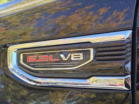 New 2026 GMC Sierra 1500 Denali image 9