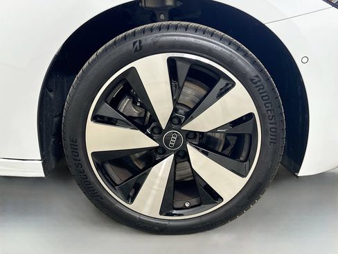 Used 2025 Audi A5 2.0T Premium Plus w/ Premium Plus AWD/4WD image 10