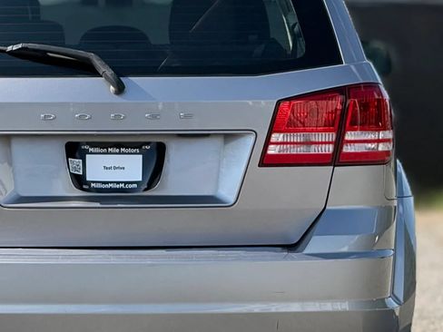 Used 2015 Dodge Journey American Value Package w/ Flexible Seating Group FWD image 14
