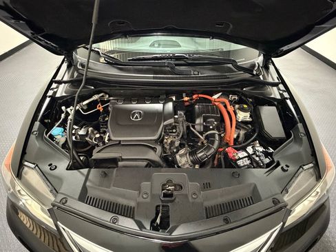 Used 2014 Acura ILX Hybrid w/ Technology Package FWD image 16