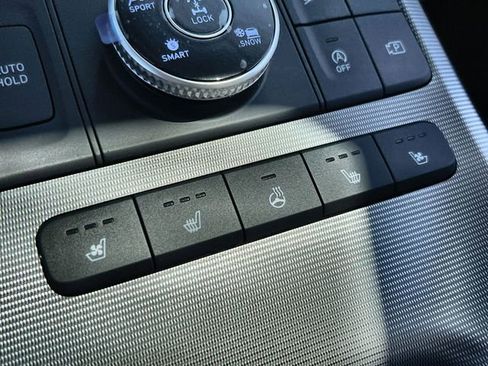 Used 2024 Hyundai Palisade Calligraphy image 16