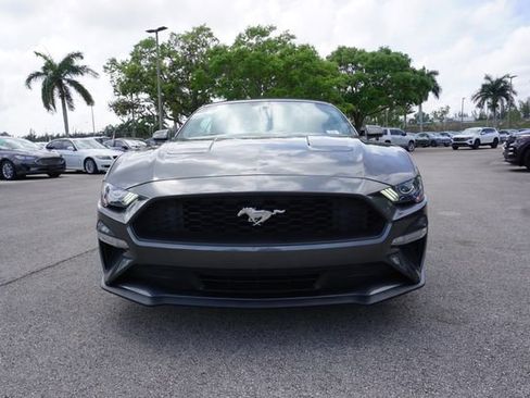 Certified 2020 Ford Mustang Convertible w/ Equipment Group 101A image 23