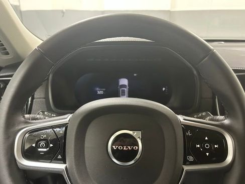 Used 2025 Volvo XC90 B6 Plus AWD/4WD image 18