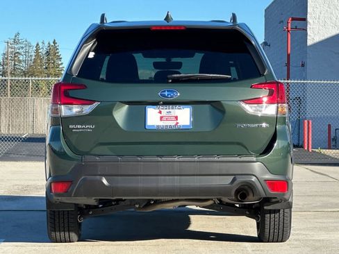 Certified 2023 Subaru Forester Premium image 4