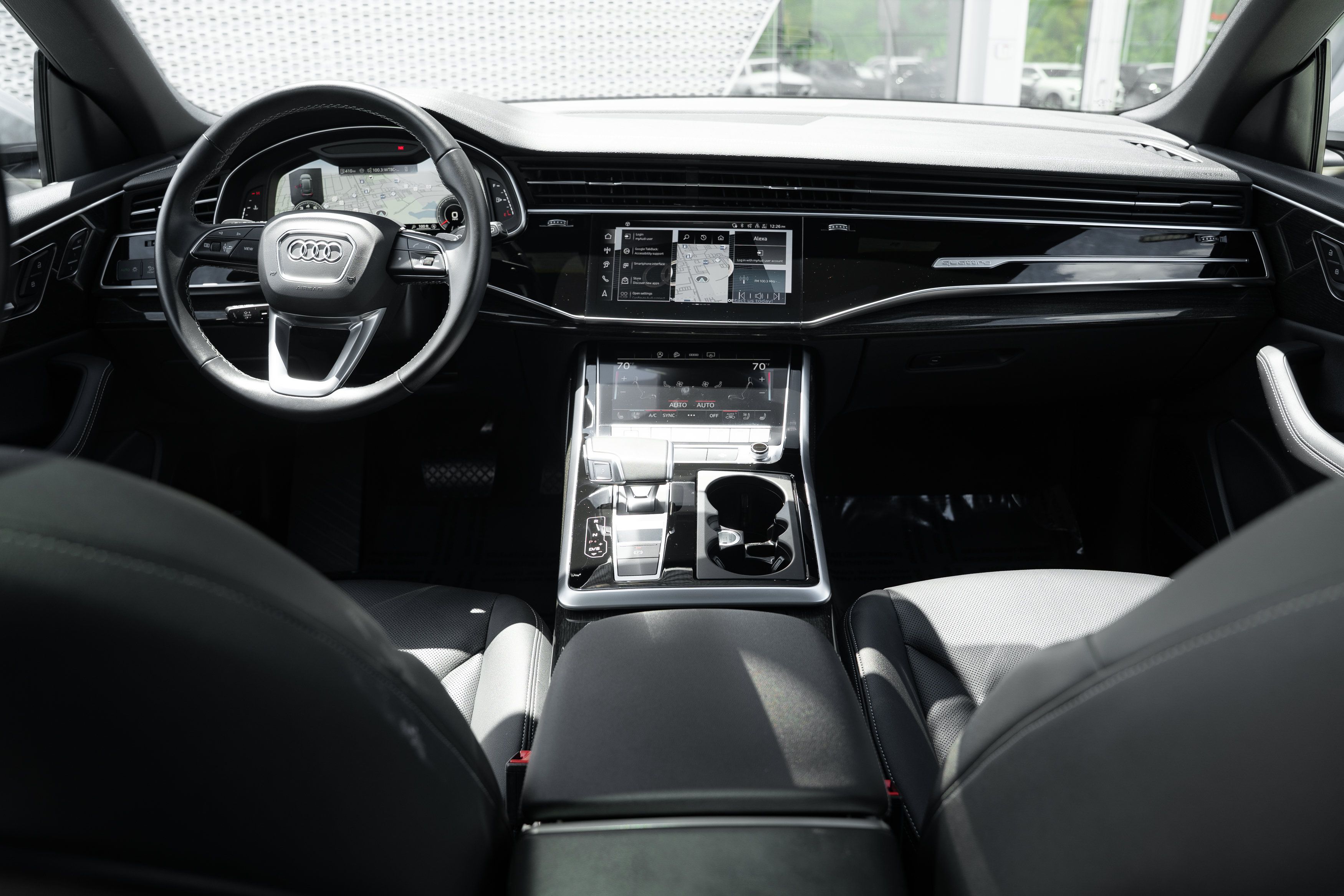 Certified 2025 Audi Q8 Premium Plus w/ Premium Plus Package AWD/4WD image 8