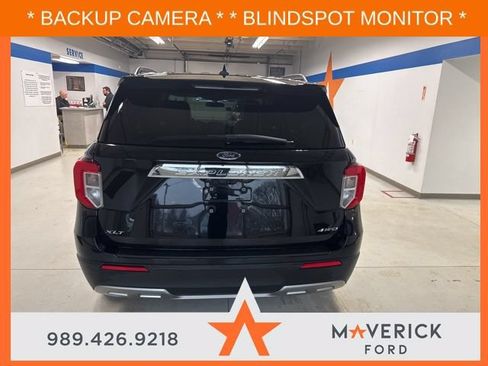 Used 2023 Ford Explorer XLT w/ Equipment Group 202A AWD/4WD image 6