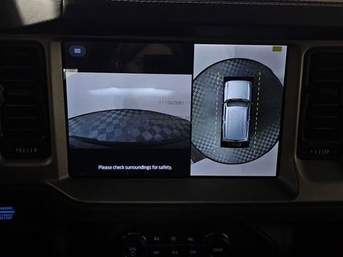 New 2025 Ford Bronco Outer Banks image 32