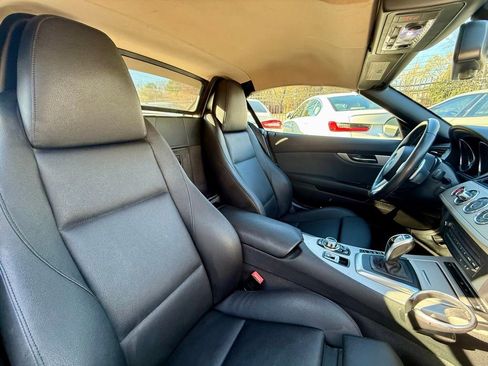 Used 2015 BMW Z4 sDrive28i RWD image 22