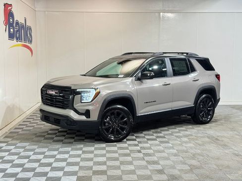 New 2026 GMC Terrain Elevation w/ Elevation Premium Package AWD/4WD image 2