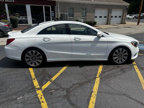 Used 2018 Mercedes-Benz CLA 250 image 8