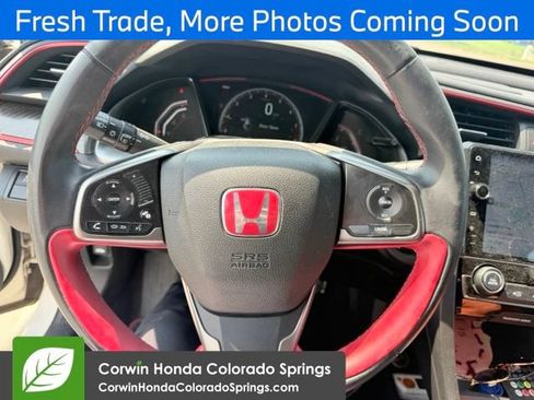 Used 2018 Honda Civic Type R image 9