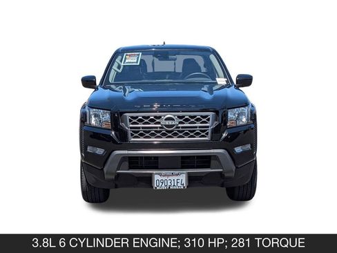 Used 2023 Nissan Frontier SV w/ SV Convenience Package RWD image 4