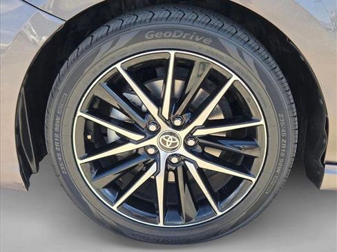 Used 2024 Toyota Camry SE FWD image 22