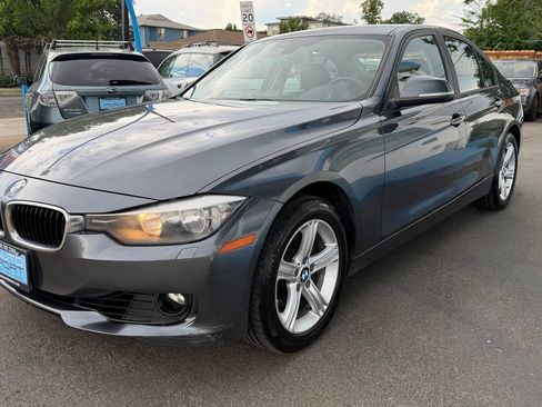 Used 2013 BMW 328i xDrive Sedan AWD/4WD image 4
