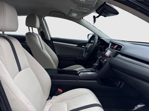 Used 2019 Honda Civic LX image 38