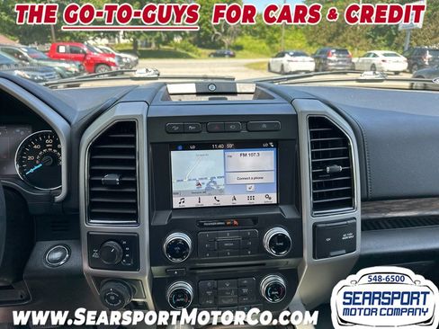 Used 2018 Ford F150 Lariat w/ Equipment Group 502A Luxury AWD/4WD image 20