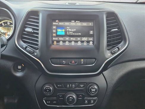 Used 2021 Jeep Cherokee Latitude Lux w/ Trailer Tow Group image 13